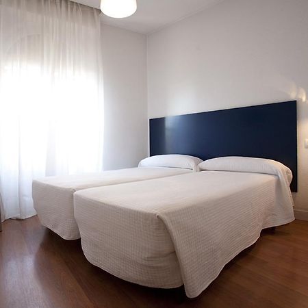 Hostal Santa Isabel Madrid Chambre photo